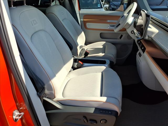 2025 Volkswagen ID. Buzz Pro S Plus
