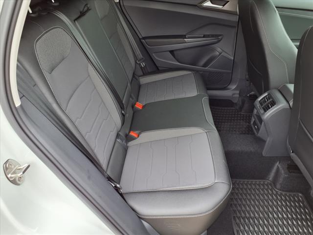 2025 Volkswagen Taos 1.5T SE Black