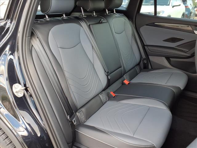 2025 Volkswagen Tiguan SE R-Line Black