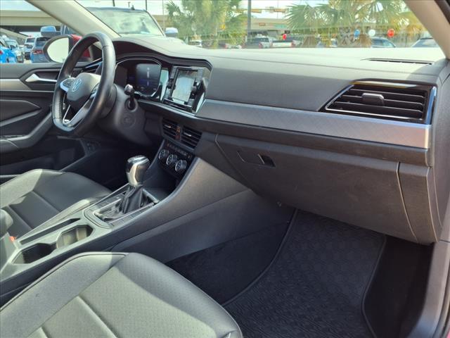 2023 Volkswagen Jetta 1.5T SE