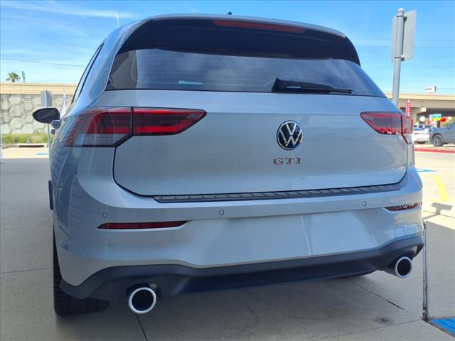 2025 Volkswagen Golf GTI 2.0T Autobahn