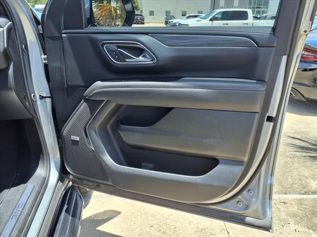 2024 GMC Yukon SLT