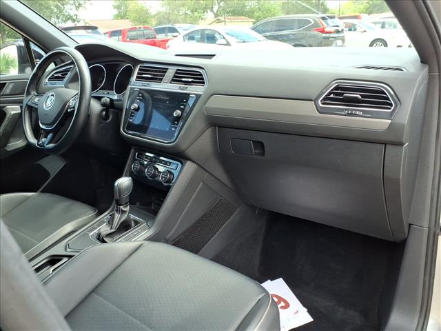 2021 Volkswagen Tiguan 2.0T SE R-Line Black