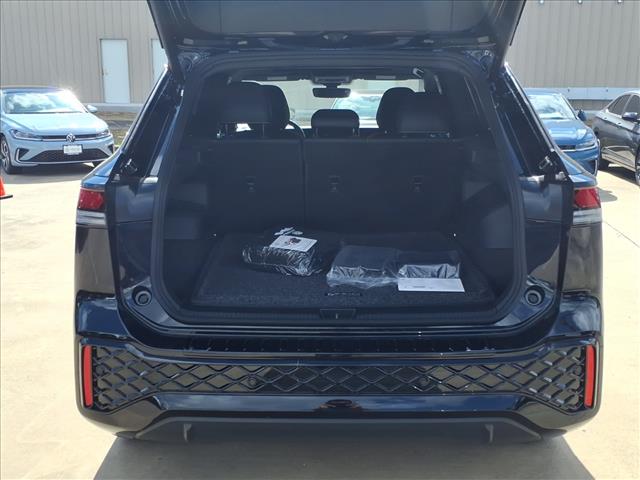 2025 Volkswagen Tiguan 2.0T SE R-Line Black