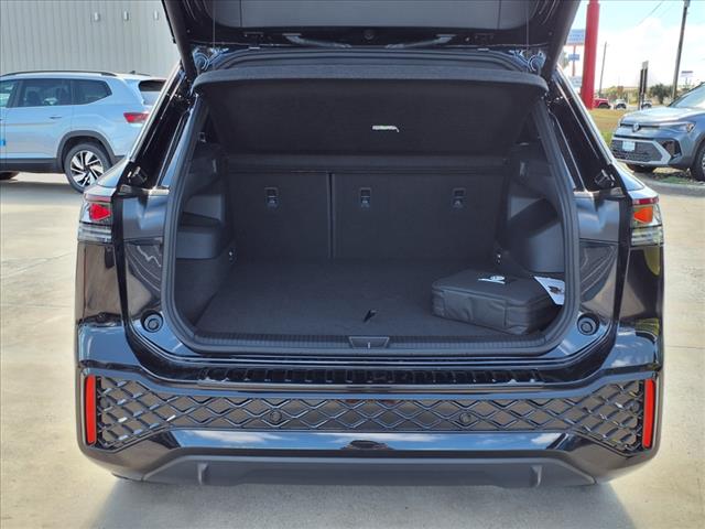 2025 Volkswagen Tiguan 2.0T SEL R-Line