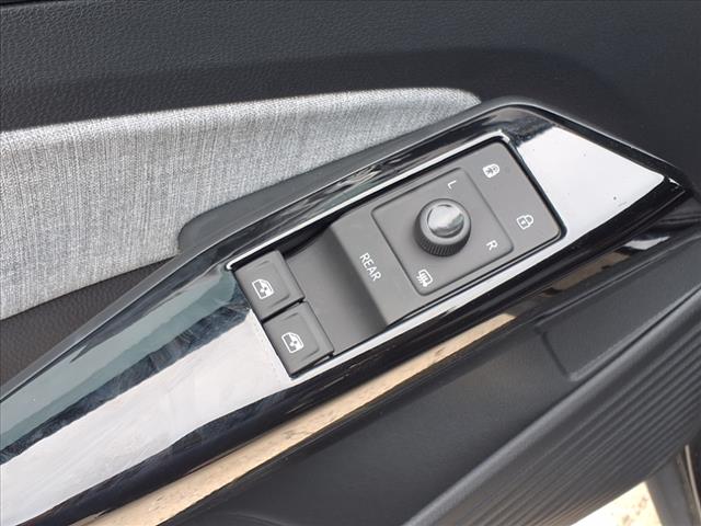 2025 Volkswagen ID.4 Pro
