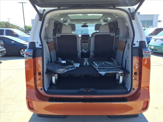 2025 Volkswagen ID. Buzz Pro S Plus