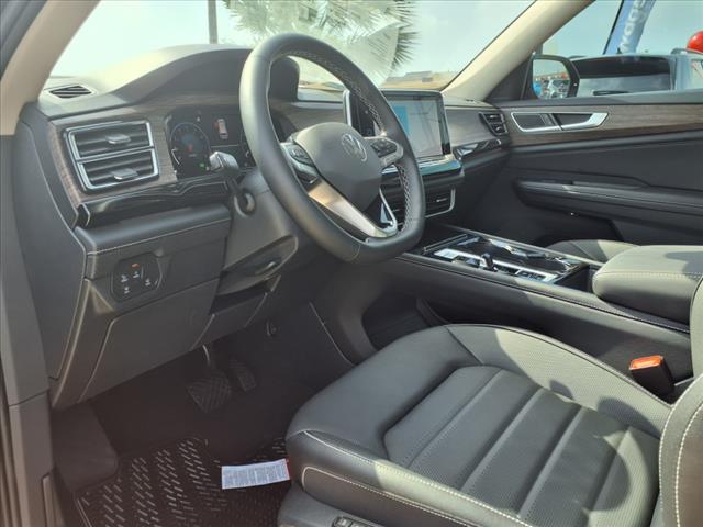 2025 Volkswagen Atlas 2.0T SEL