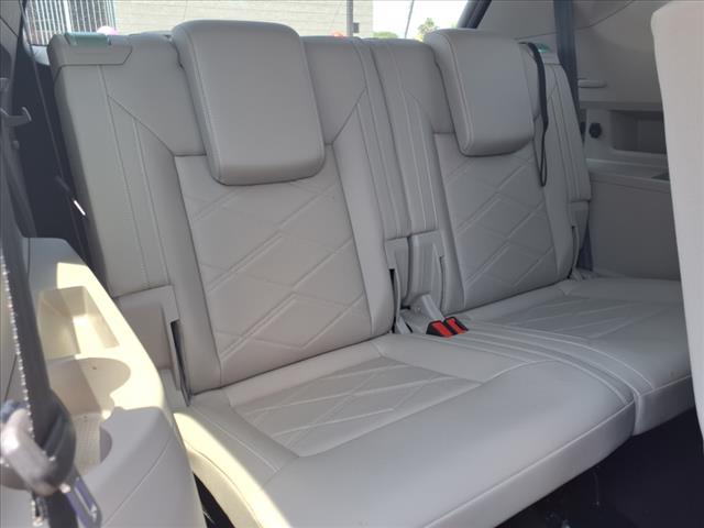 2024 Volkswagen Atlas 2.0T SE w/ Technology
