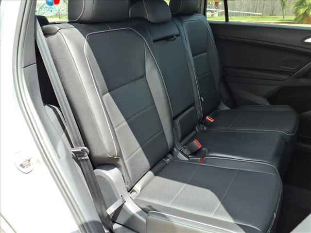 2021 Volkswagen Tiguan 2.0T SE R-Line Black