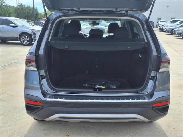 2025 Volkswagen Taos 1.5T S