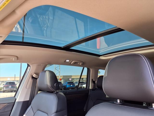 2025 Volkswagen Atlas 2.0T SEL