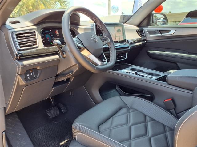 2025 Volkswagen Atlas Cross Sport 2.0T SE