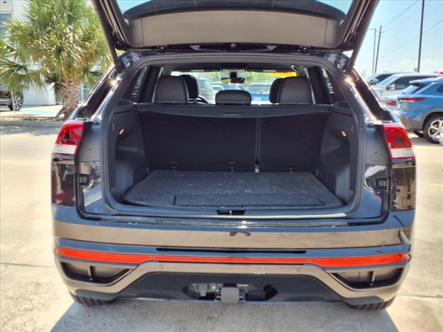 2023 Volkswagen Atlas Cross Sport 3.6 V6 SEL R-Line Black