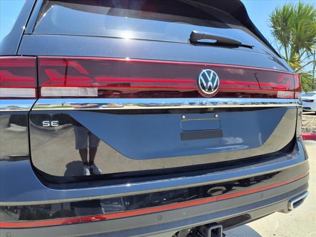 2024 Volkswagen Atlas 2.0T SE w/ Technology