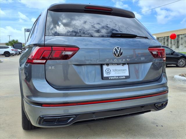 2024 Volkswagen Tiguan 2.0T SE R-Line Black