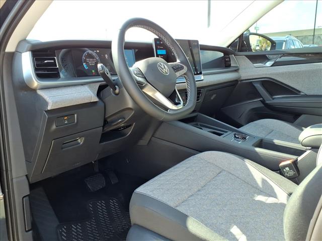 2025 Volkswagen Tiguan 2.0T S