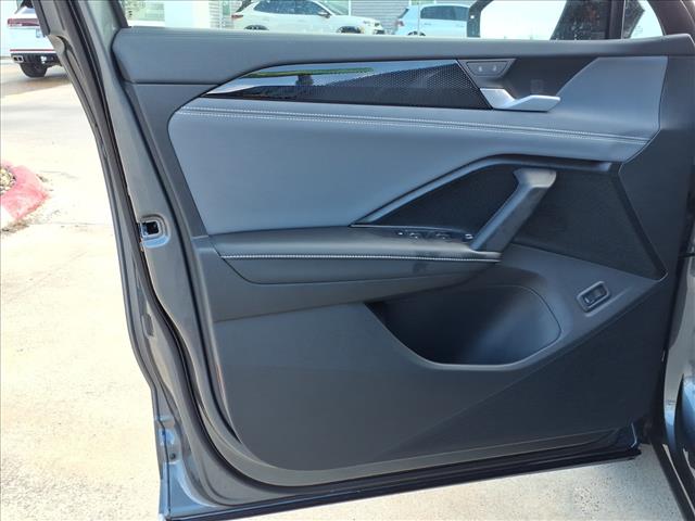 2025 Volkswagen Tiguan SE R-Line Black