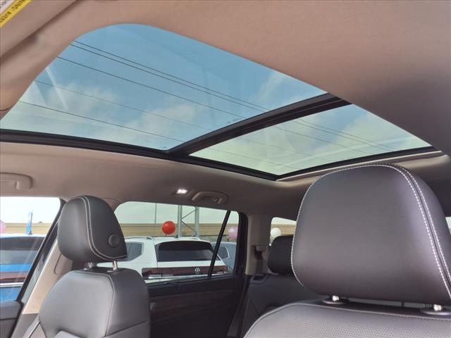 2025 Volkswagen Atlas 2.0T SEL