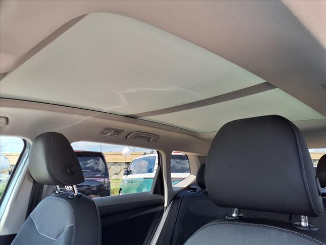 2025 Volkswagen Taos 1.5T SE Black