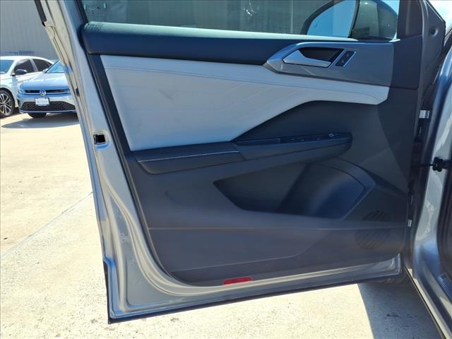 2025 Volkswagen Taos 1.5T SEL