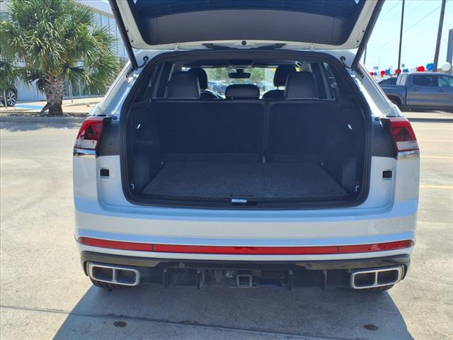 2024 Volkswagen Atlas Cross Sport 2.0T SEL Premium R-Line