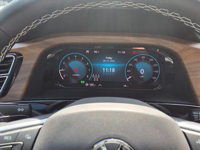 2025 Volkswagen Atlas 2.0T SE w/ Technology