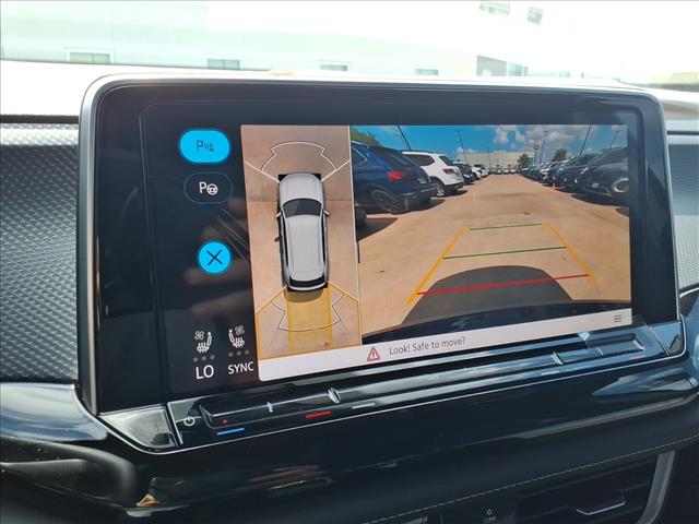 2026 Volkswagen Atlas Cross Sport SEL Premium R-Line 4Motion