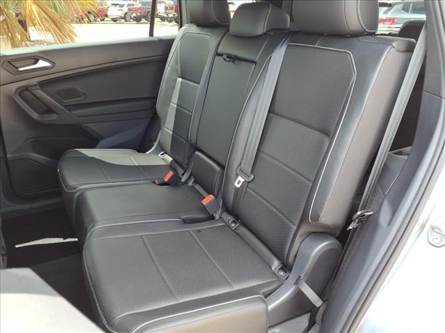 2021 Volkswagen Tiguan 2.0T SE R-Line Black