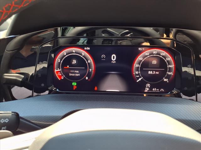 2025 Volkswagen Golf GTI 2.0T SE