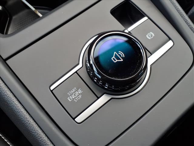 2025 Volkswagen Tiguan SE R-Line Black
