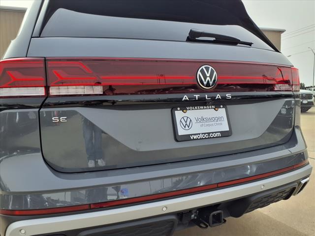 2025 Volkswagen Atlas 2.0T Peak Edition