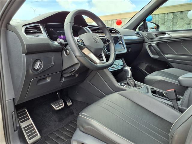 2024 Volkswagen Tiguan 2.0T SE R-Line Black