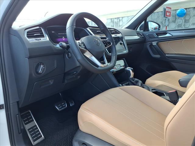 2024 Volkswagen Tiguan 2.0T SE R-Line Black
