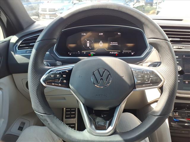 2024 Volkswagen Tiguan 2.0T SE R-Line Black