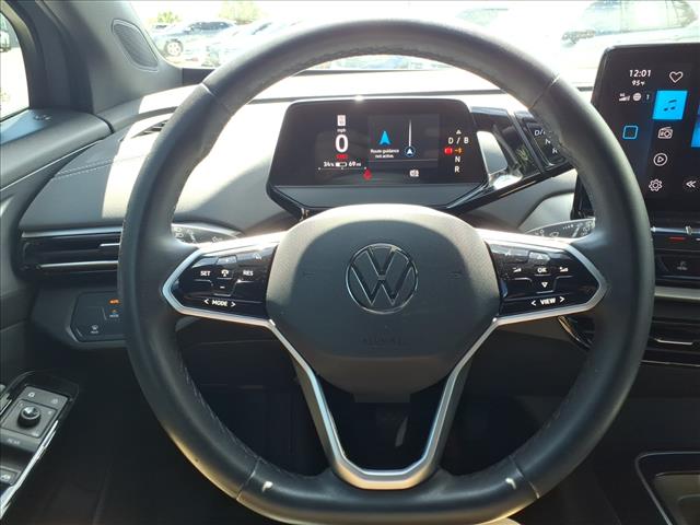 2023 Volkswagen ID.4 Pro