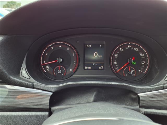 2022 Volkswagen Passat 2.0T R-Line