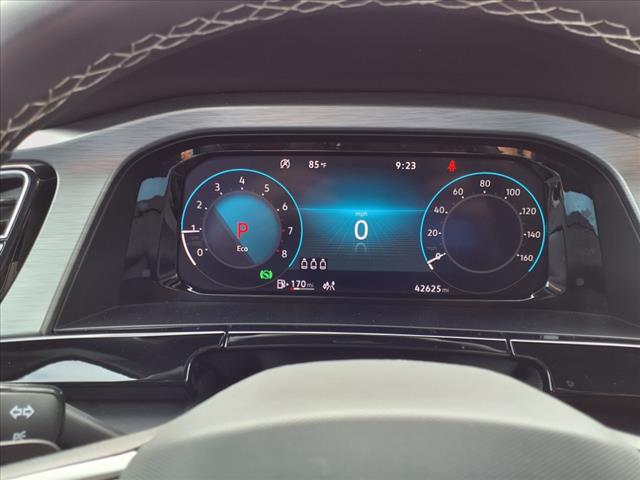 2024 Volkswagen Atlas Cross Sport 2.0T SE w/ Technology