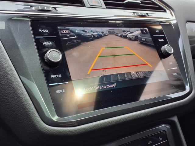 2024 Volkswagen Tiguan 2.0T SE R-Line Black