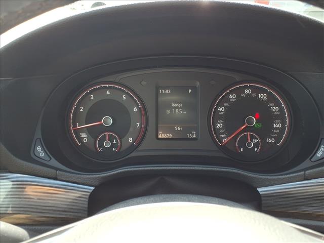 2022 Volkswagen Passat 2.0T R-Line