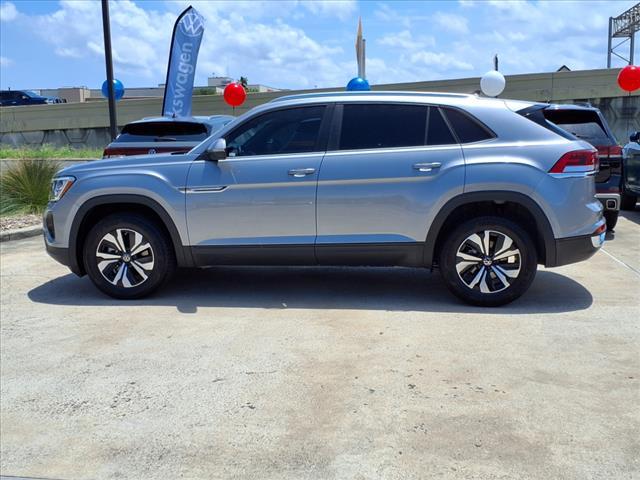 2025 Volkswagen Atlas Cross Sport 2.0T SE