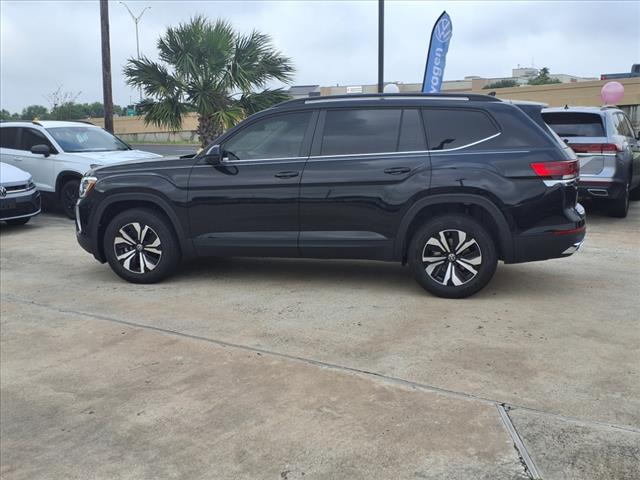 2025 Volkswagen Atlas 2.0T SE