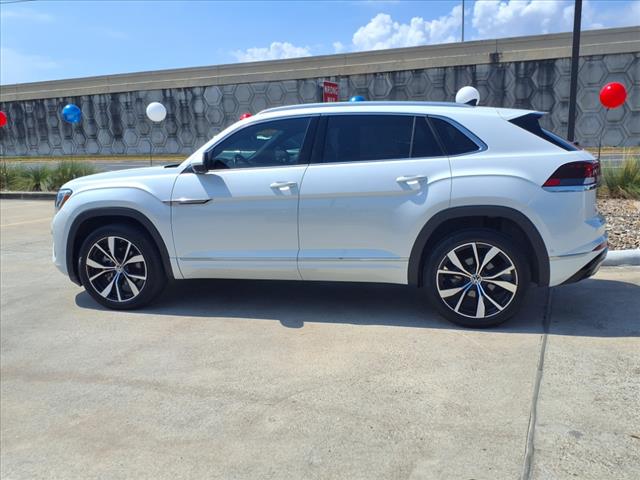 2024 Volkswagen Atlas Cross Sport 2.0T SEL Premium R-Line