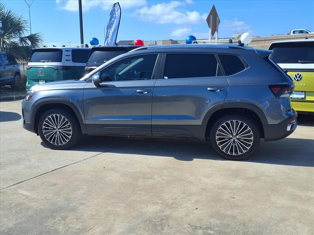 2025 Volkswagen Taos 1.5T SE