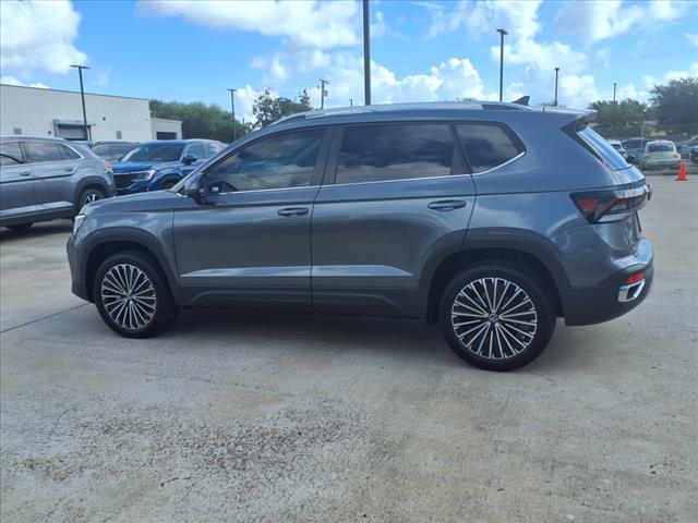 2025 Volkswagen Taos 1.5T SE
