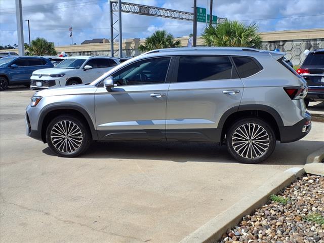 2025 Volkswagen Taos 1.5T SE