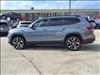 2025 Volkswagen Atlas 2.0T SE w/ Technology