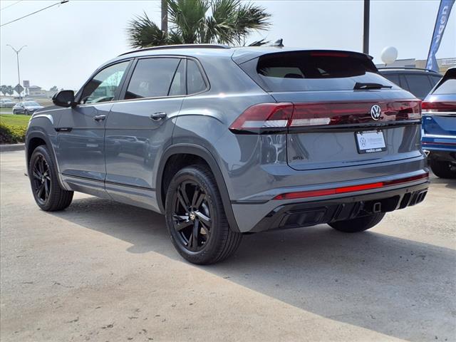 2025 Volkswagen Atlas Cross Sport 2.0T SEL R-Line Black