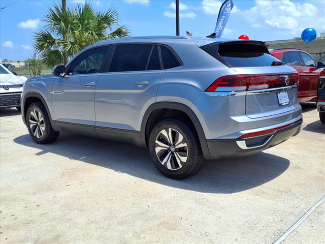 2025 Volkswagen Atlas Cross Sport 2.0T SE