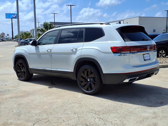 2025 Volkswagen Atlas 2.0T SE w/ Technology